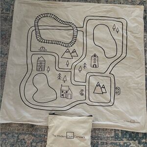 The Modern Cloth Company town road coloring Play Mat with Bag